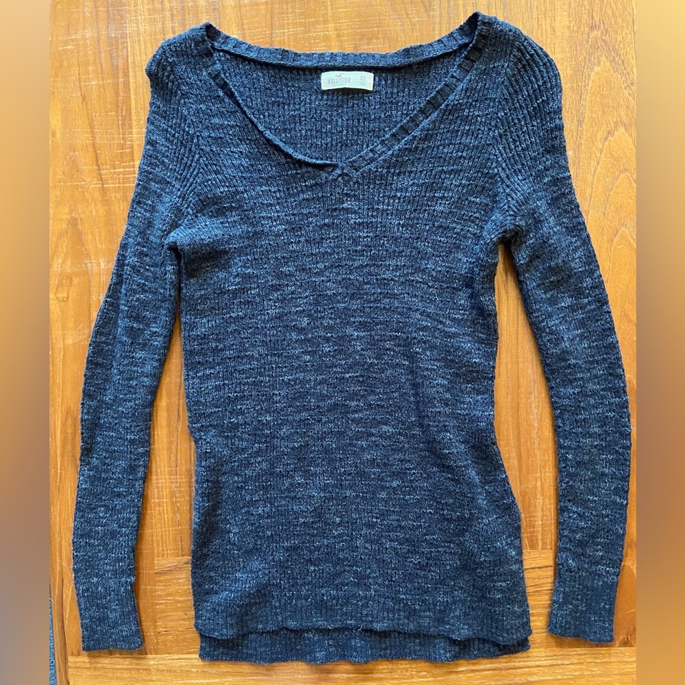Hollister V Neck Sweater